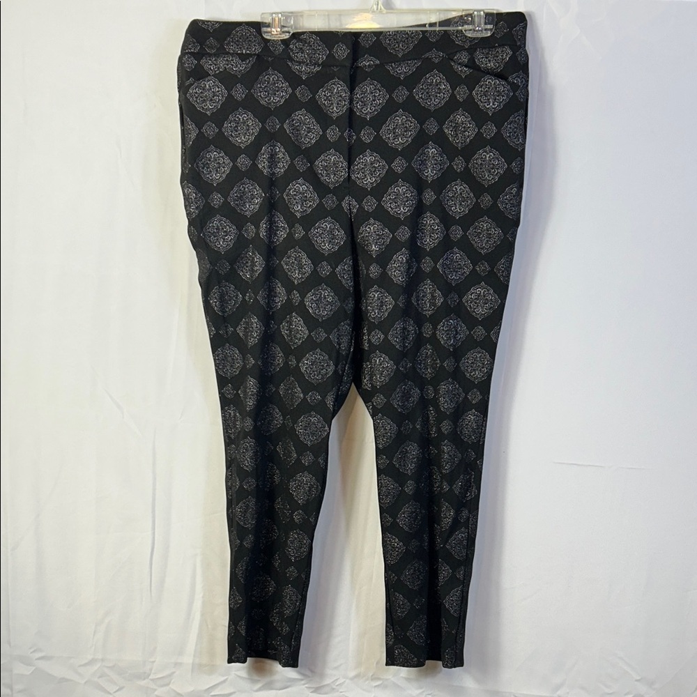 Liz Claiborne Emma Holiday mid rise, slim leg, ankle  pants, glitter detail
